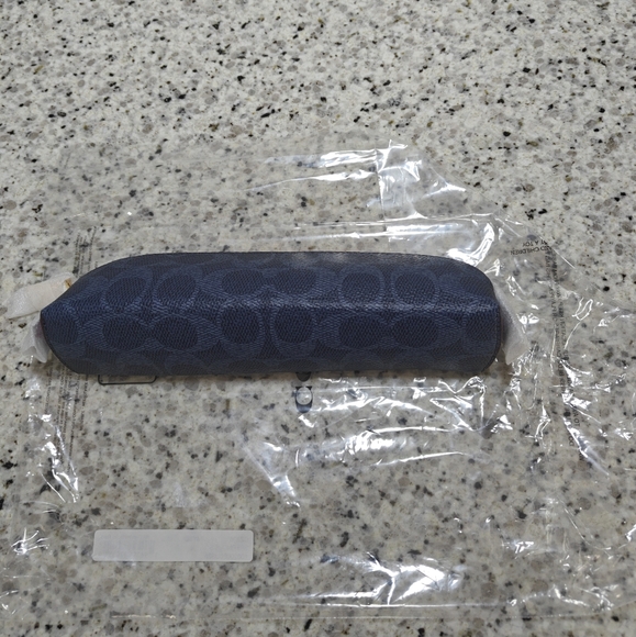 Coach Pencil Case In Signature Canvas (Blue/Red) - Picture 6 of 8